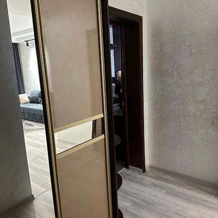Mereke Hotel Ust-Kamenogorsk Ngoại thất bức ảnh