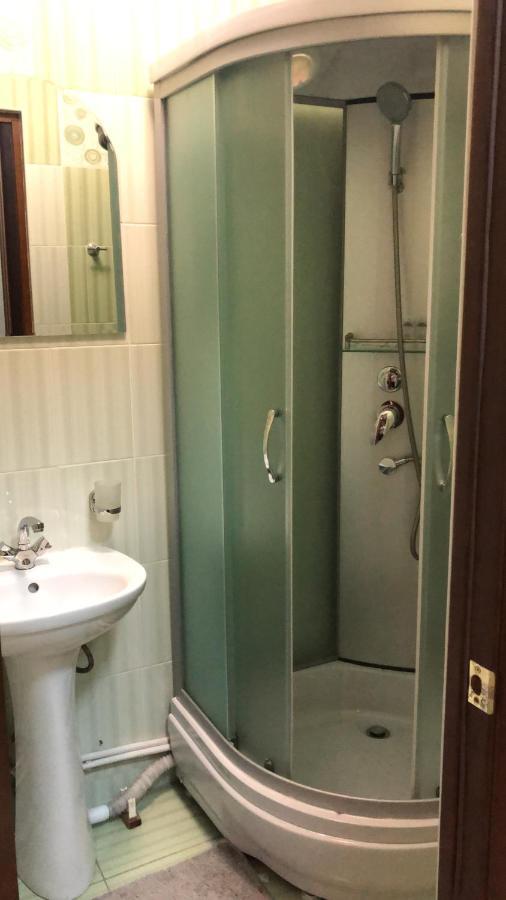 Mereke Hotel Ust-Kamenogorsk Ngoại thất bức ảnh